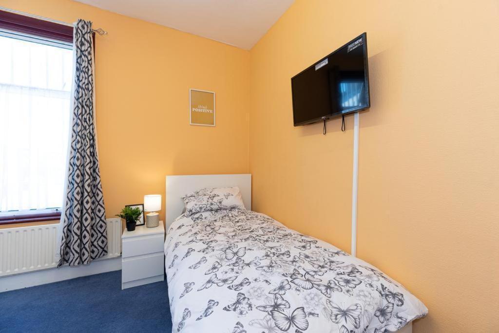 Barking Road Comfy House Apartment London Exterior photo