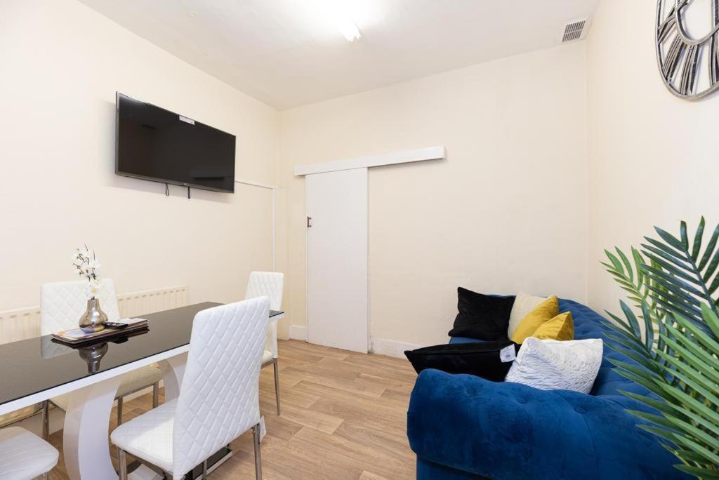 Barking Road Comfy House Apartment London Exterior photo